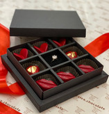 پک انگشتر و شکلات دست ساز