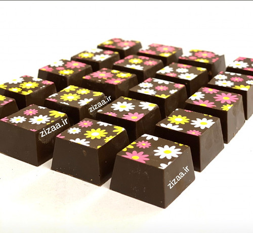 شکلات گلهای بهاری